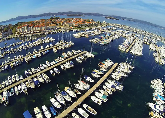 2 Bedroom Gorgeous In Biograd Appartement Biograd Na Moru
